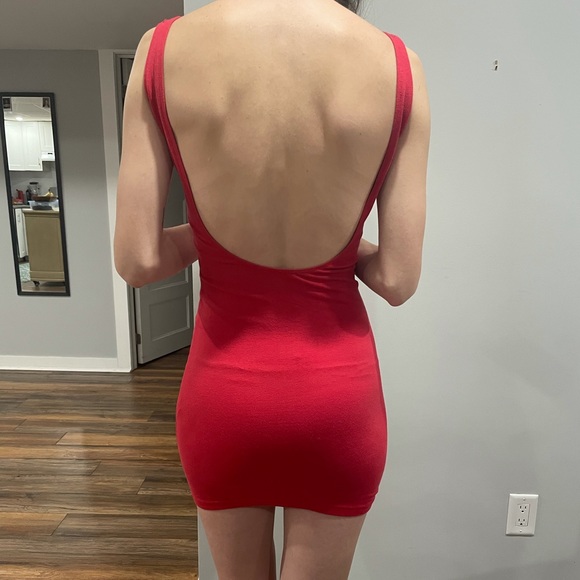 Low back Red Party Dress! - Picture 2 of 3
